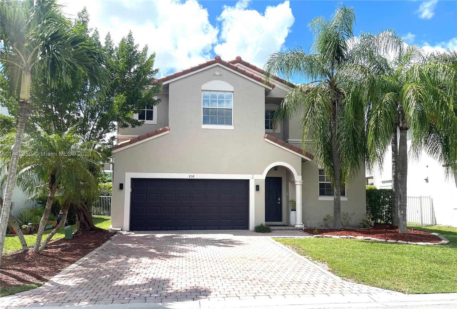 Photo of 858 NW 126th Ave in Coral Springs, FL