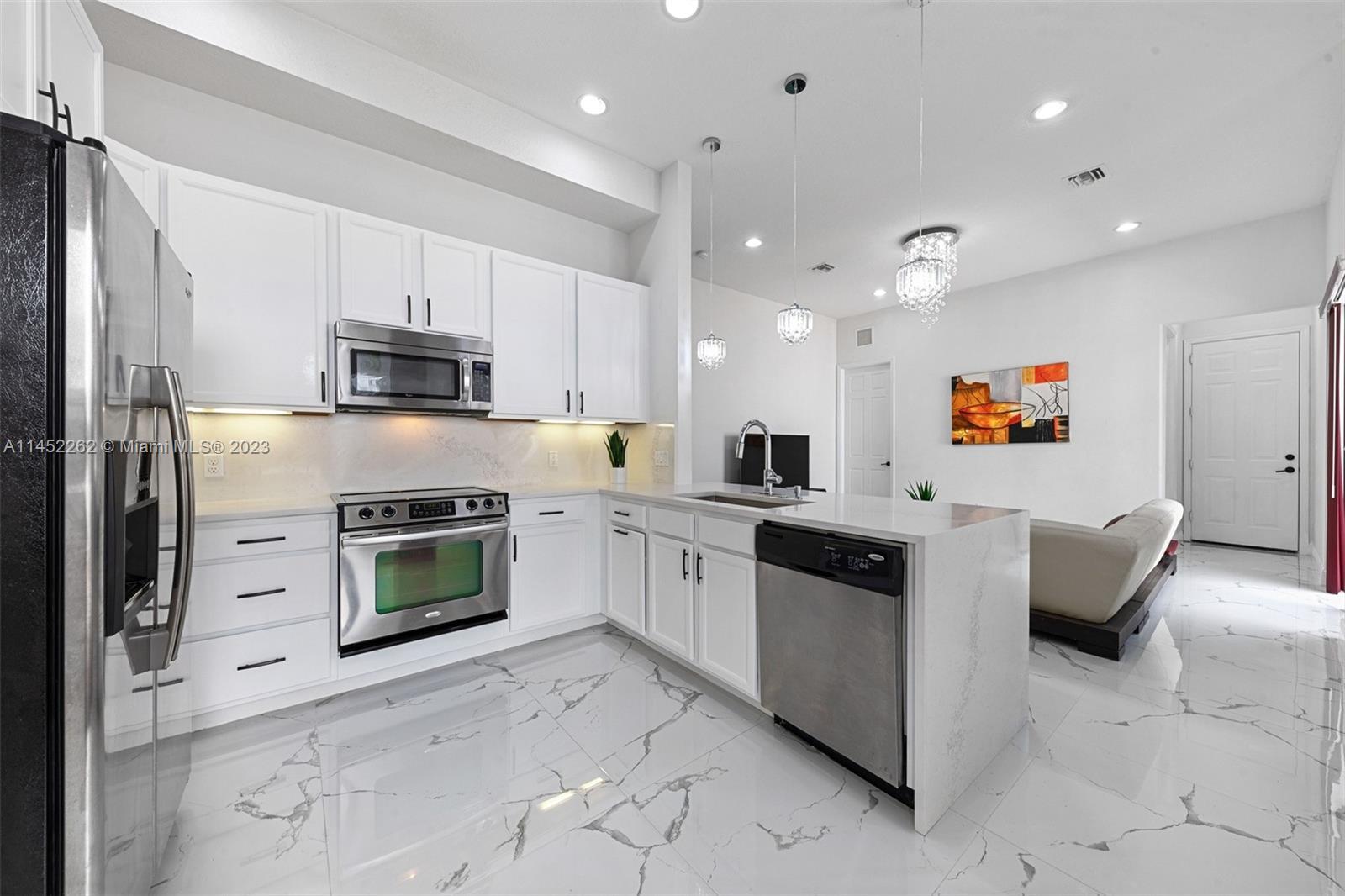 Photo of 8352 NW 39th Ct in Cooper City, FL