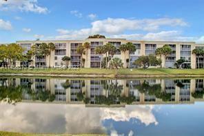Photo of 3121 NW 47th Ter #411 in Lauderdale Lakes, FL
