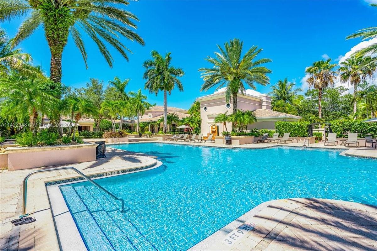 Photo of 2917 Tuscany Ct #203 in Palm Beach Gardens, FL