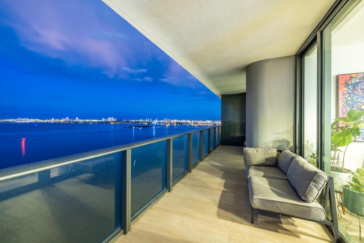 Welcome to this 3 Beds luxury living at its finest in the prestigious One Paraiso Building, located 