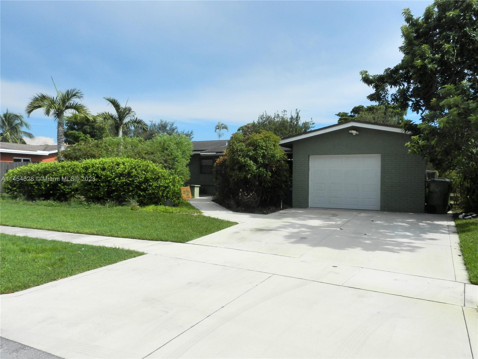 Photo of 10410 NW 19th Pl in Pembroke Pines, FL