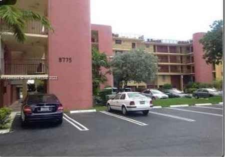 Photo of 8775 Park Blvd #414 in Miami, FL