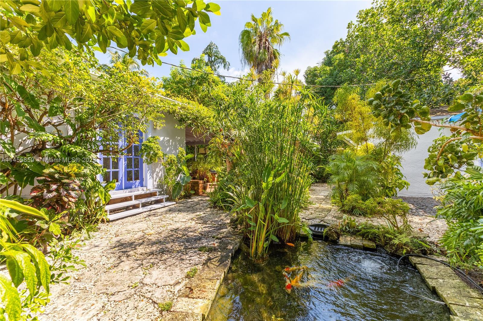 Photo of 284 NW 46th St in Miami, FL