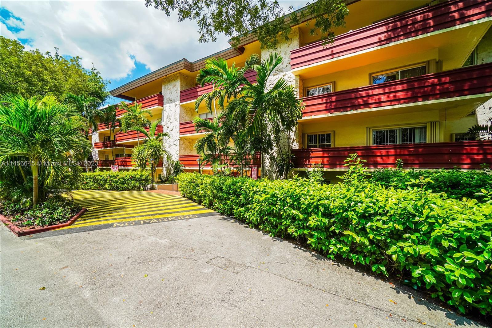 Photo of 1205 Mariposa Ave #422 in Coral Gables, FL