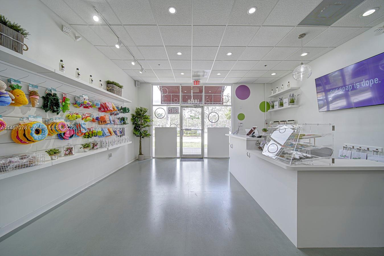 Photo of Full Service Pet Grooming For Sale In Pembroke Pnes in Pembroke Pines, FL