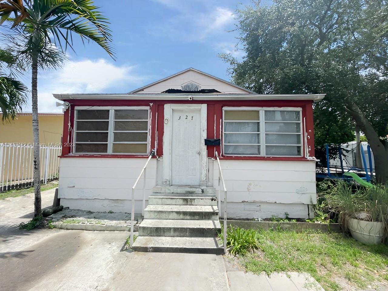 Photo of 327 NW 23rd Ct in Miami, FL