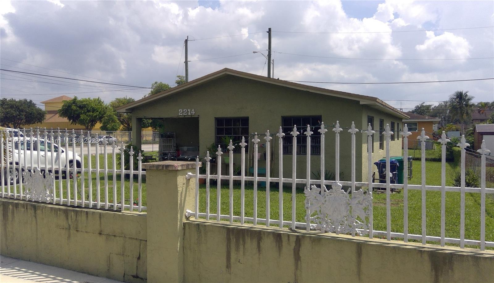 Photo of 2214 NW 170th Ter in Miami Gardens, FL
