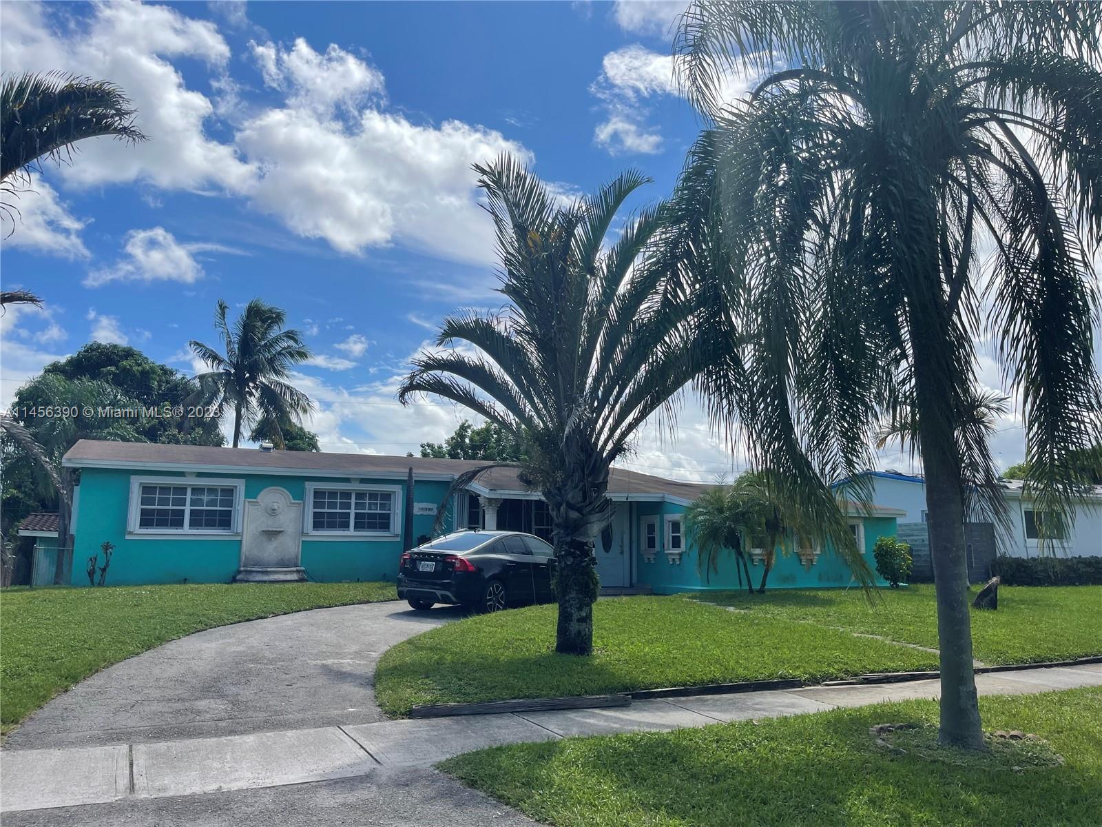 Photo of 1250 NW 191st St in Miami Gardens, FL