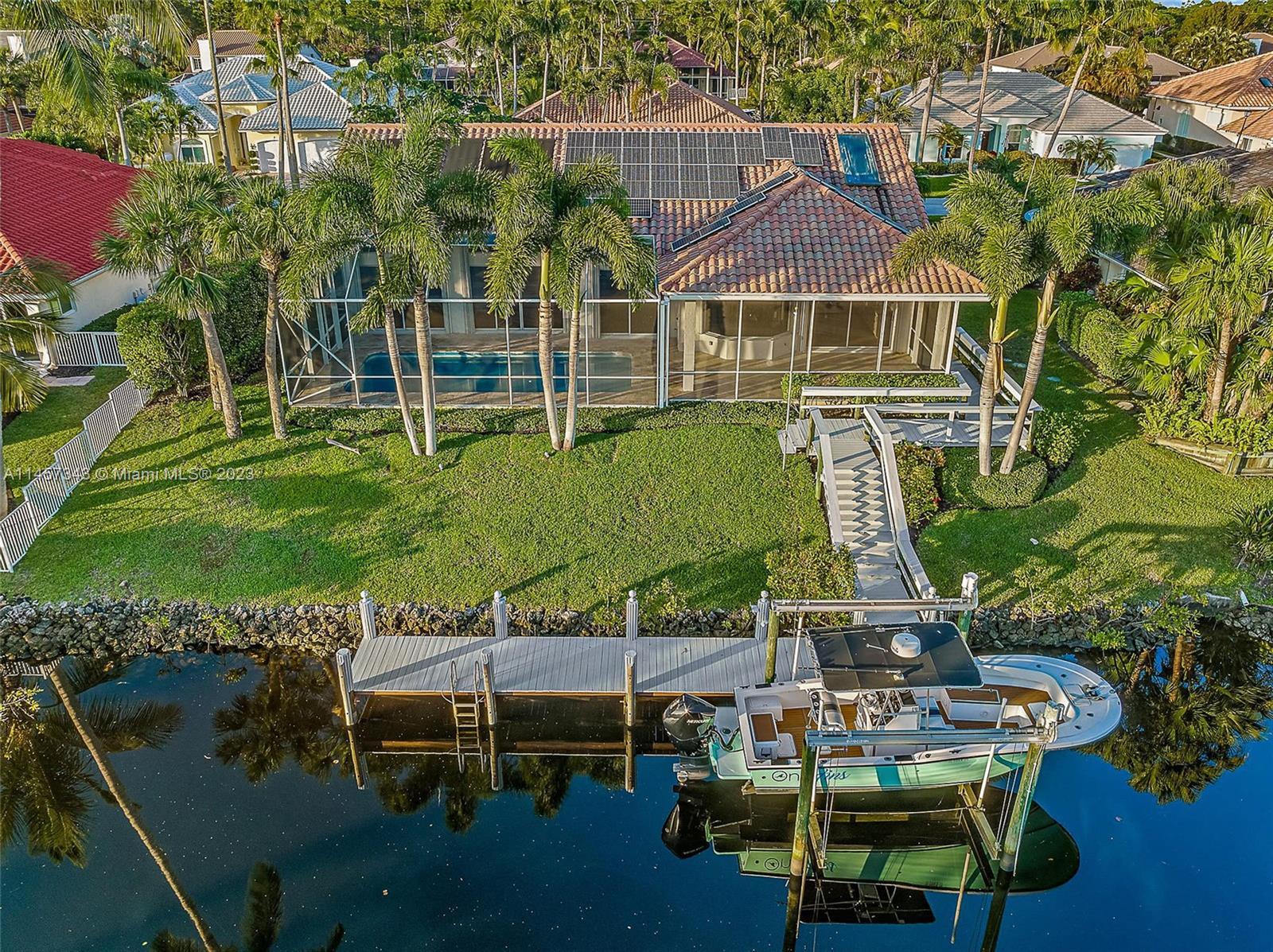 Photo of 8828 SE Water Oak Pl in Jupiter, FL
