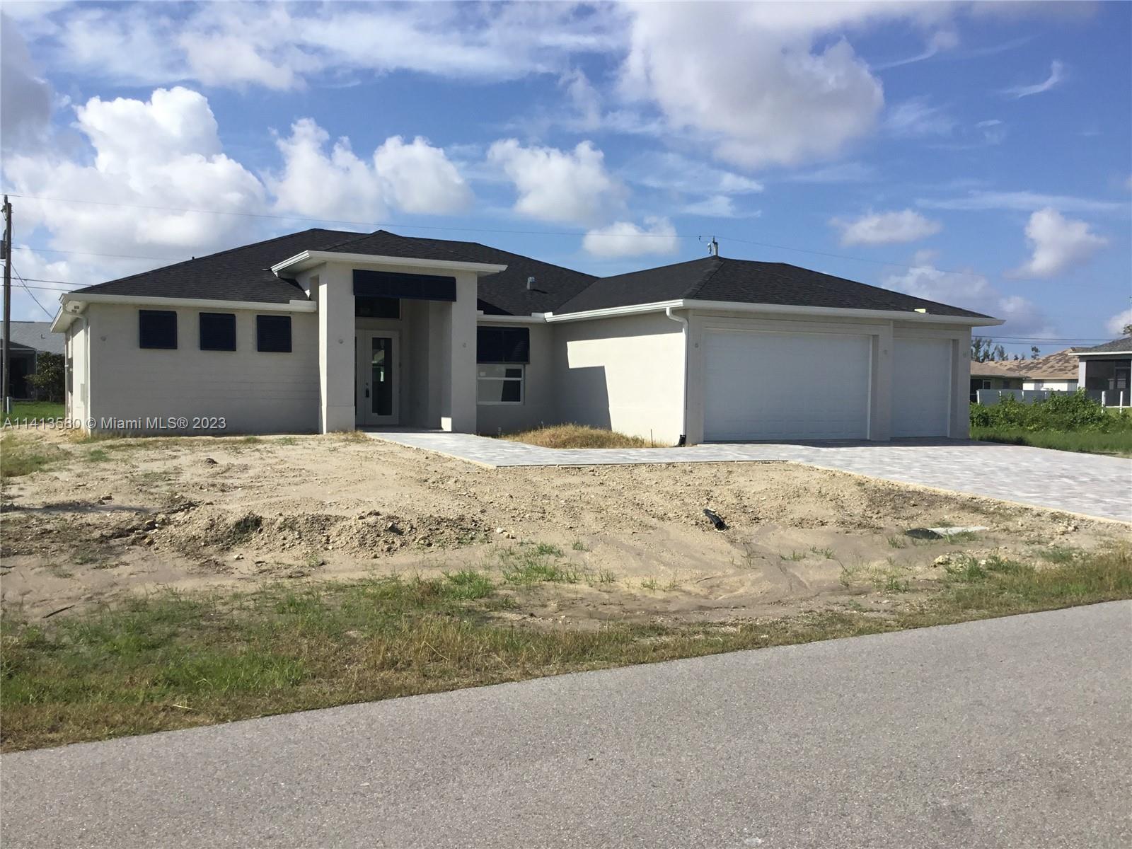Photo of 428 NW 6th Ter in Cape Coral, FL
