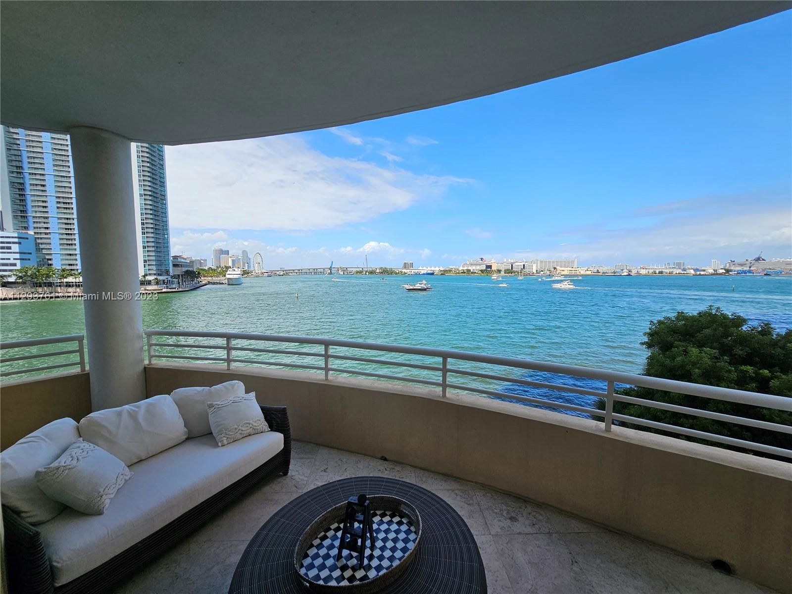 Photo of 888 Brickell Key Dr #412 in Miami, FL
