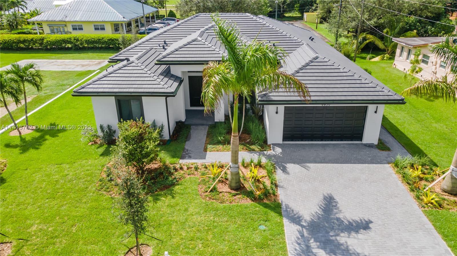 Photo of 6430 SW 56 St in Davie, FL