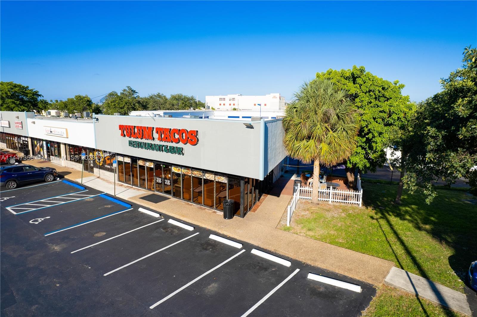 Photo of 5052 N Dixie Hwy in Oakland Park, FL