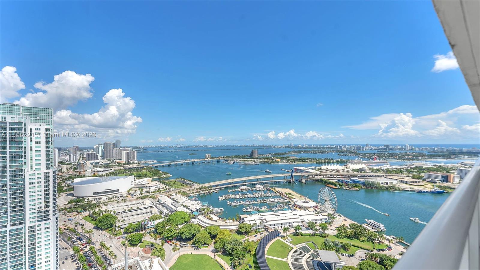 Photo of 50 Biscayne Blvd #4801 in Miami, FL