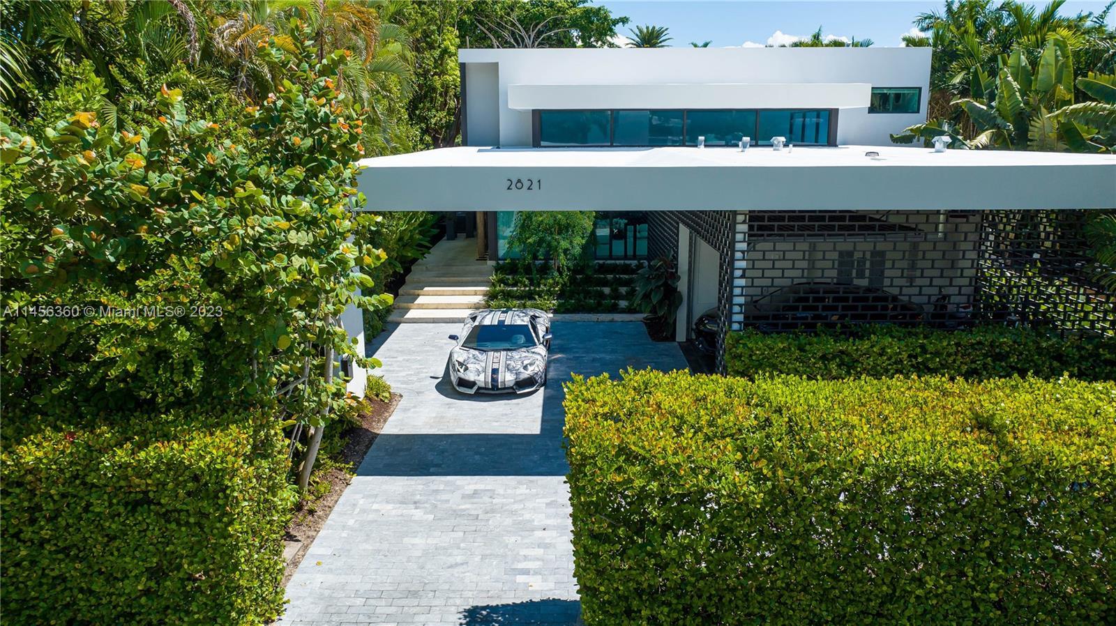 Photo of 2821 Lucerne Ave in Miami Beach, FL