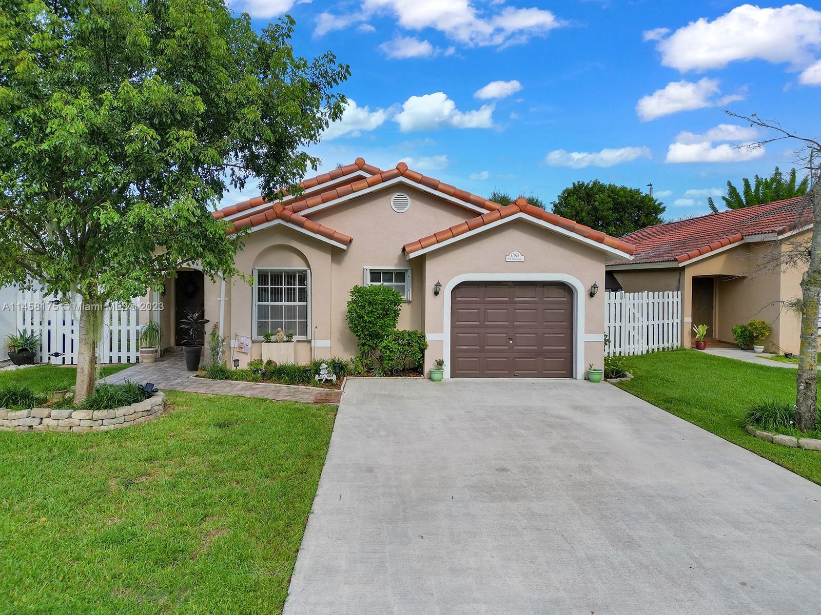 Photo of 17973 NW 60th Ct in Hialeah, FL