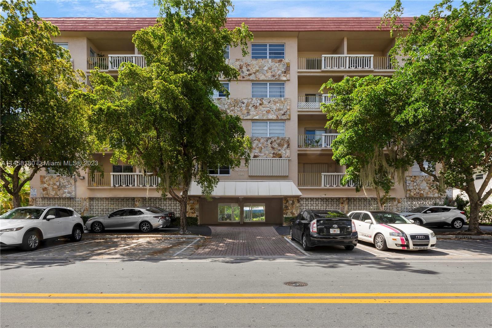 Photo of 1120 99th St #301 in Bay Harbor Islands, FL