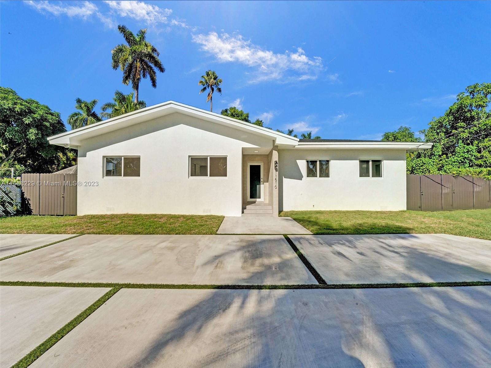 Photo of 11510 W Biscayne Canal Rd in Miami, FL