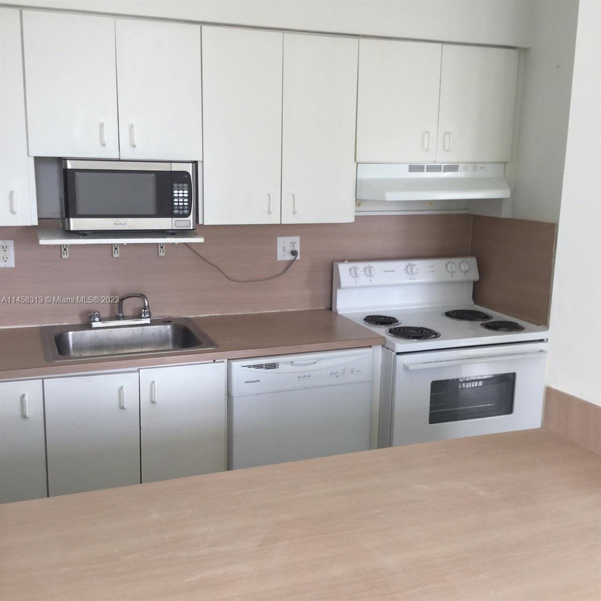 Photo of 7400 W 20th Ave #420 in Hialeah, FL