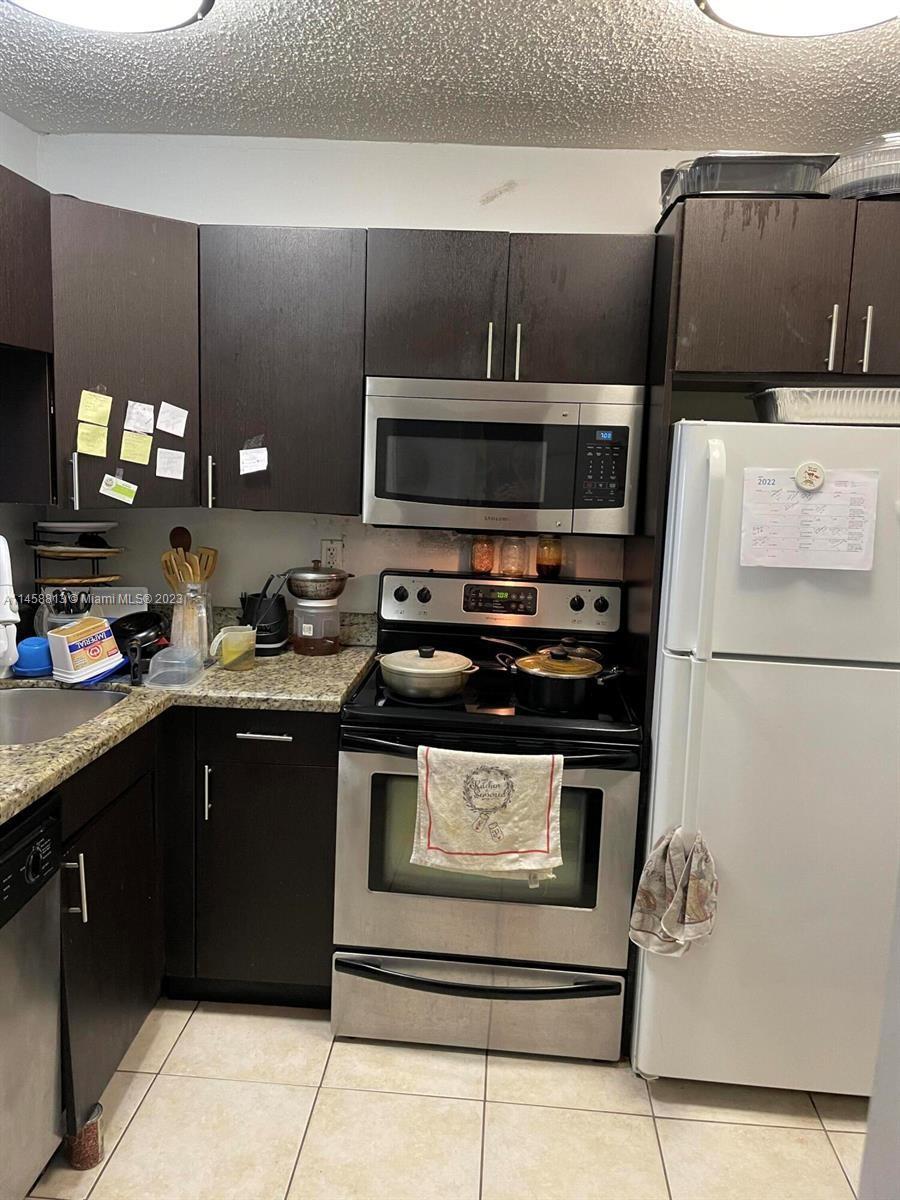 Photo of 488 NW 165th Street Rd #514 in Miami, FL