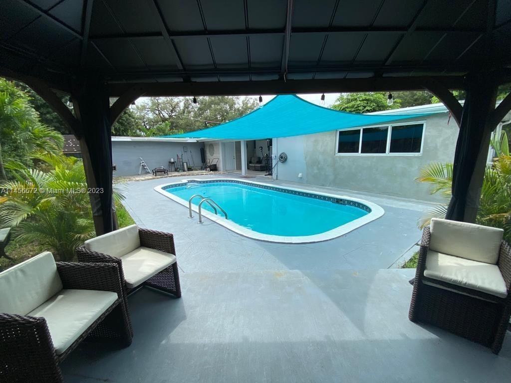 Photo of 16805 NW 25th Ave in Miami Gardens, FL
