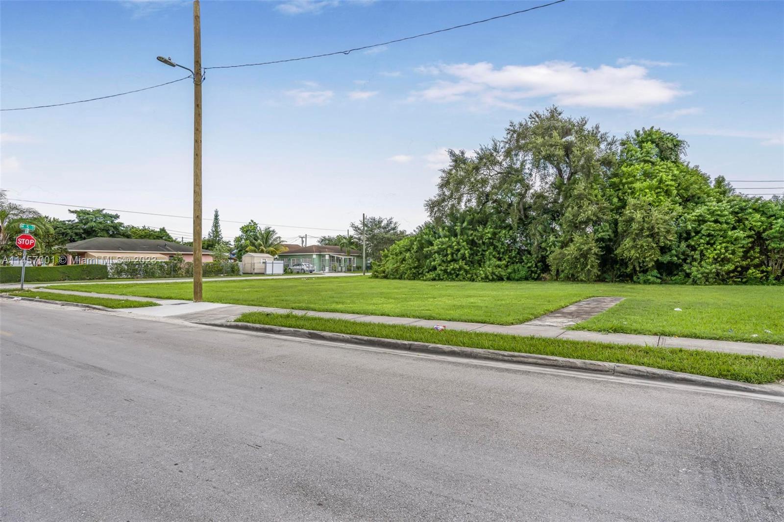 Photo of 538 NW 13th St in Florida City, FL