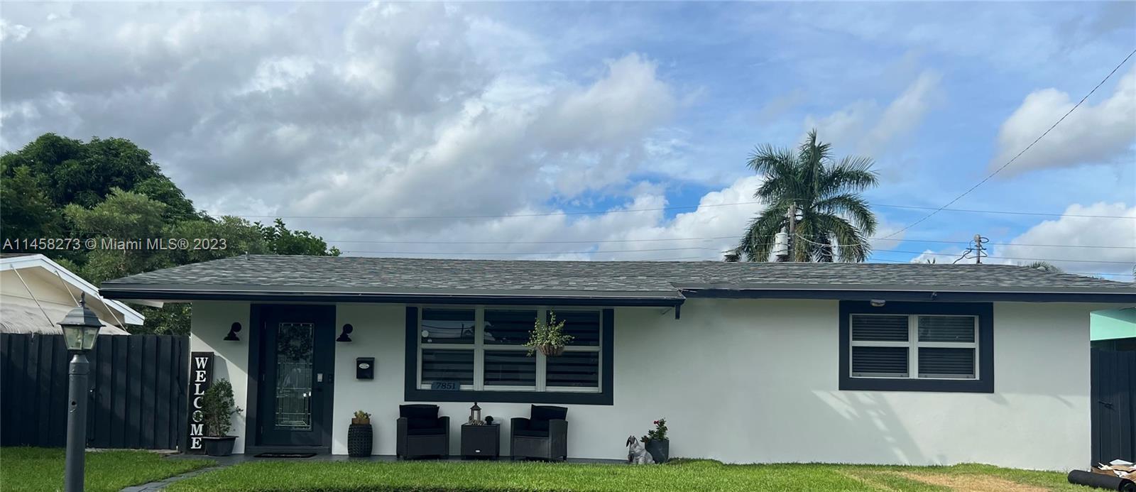 Photo of 7851 NW 15th Ct in Pembroke Pines, FL