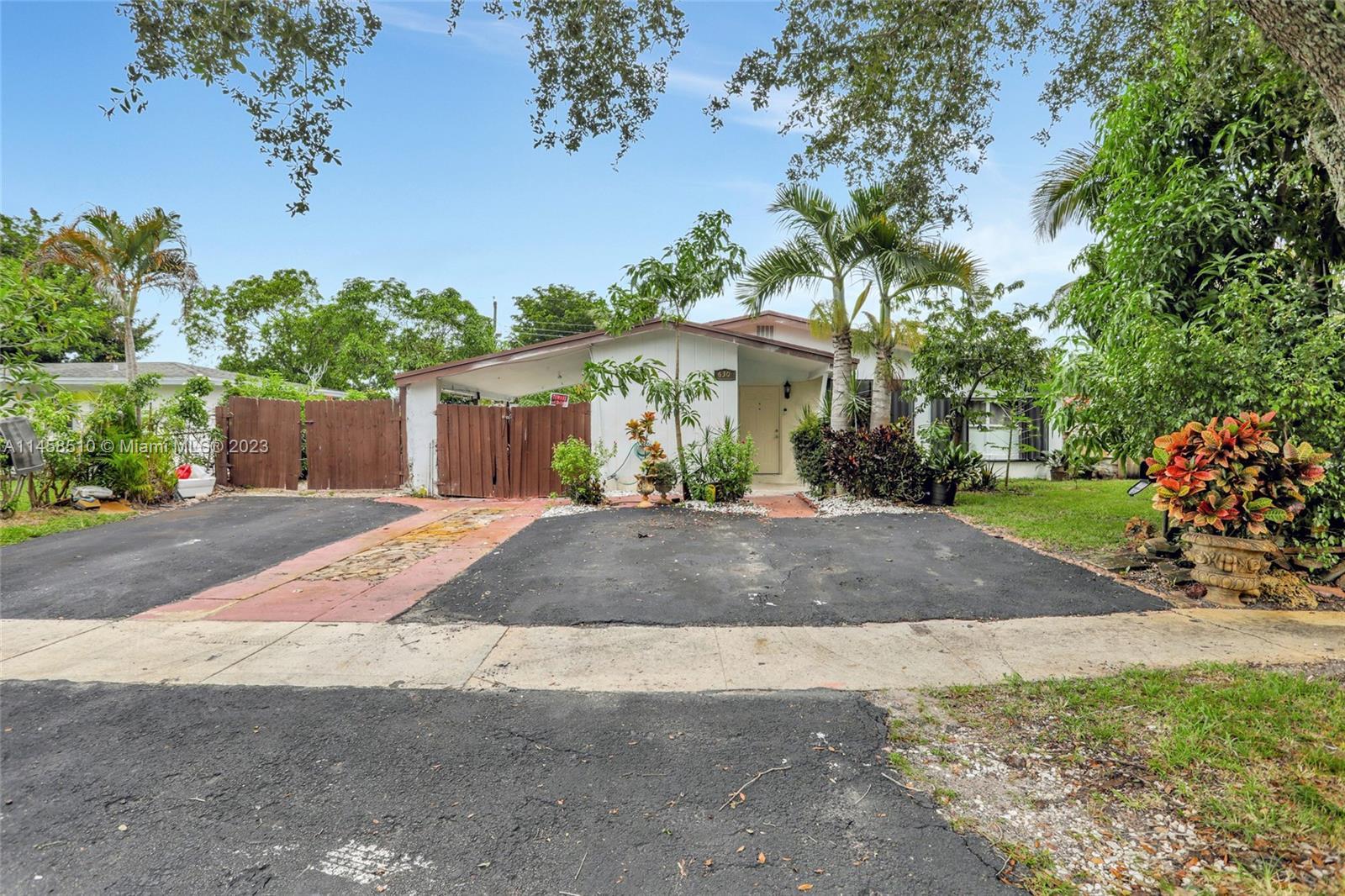 Photo of 630 SW 31st Ave in Fort Lauderdale, FL