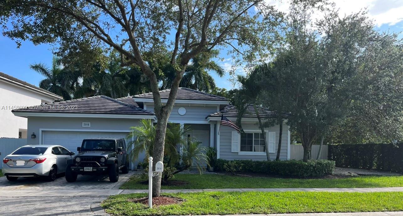 Photo of 2914 NE 3rd Dr in Homestead, FL