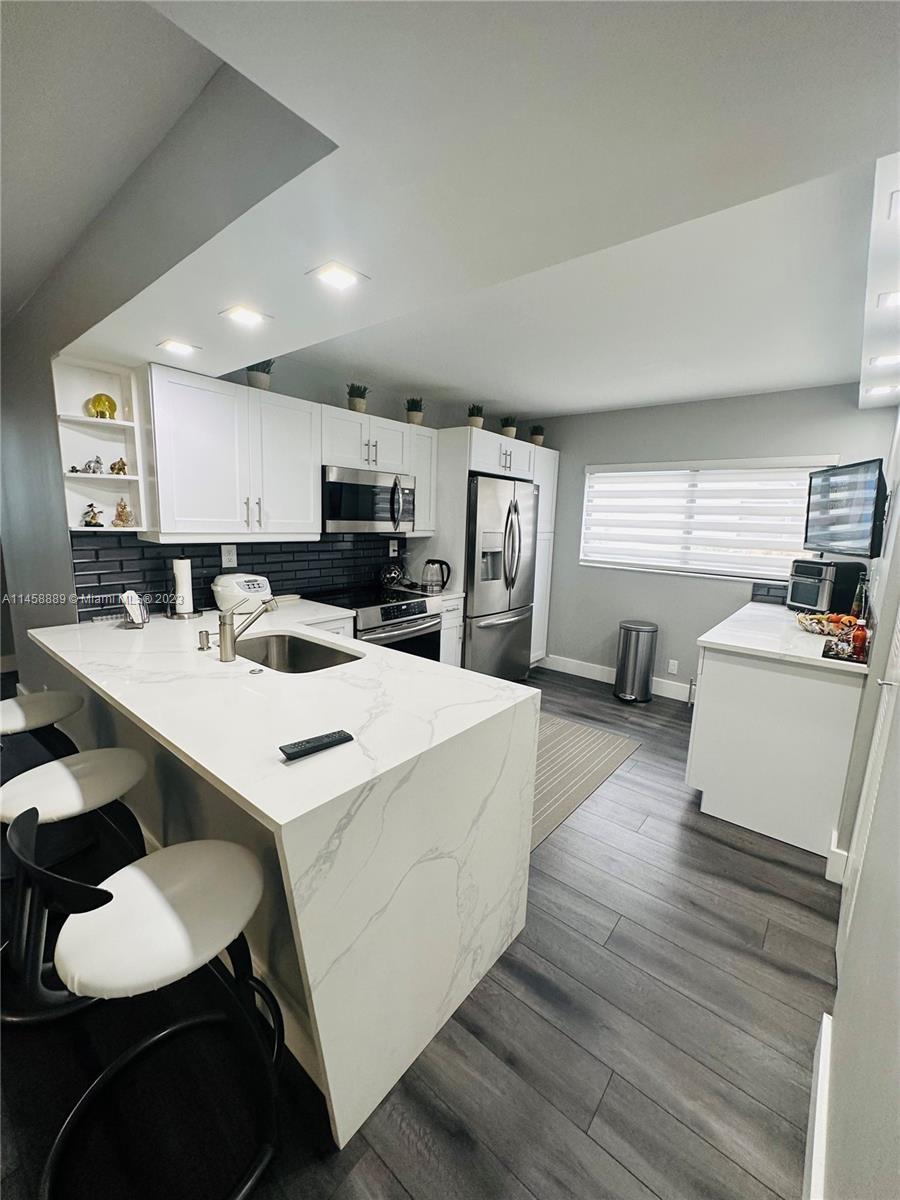 Photo of 15301 Pembridge Ave #48 in Delray Beach, FL