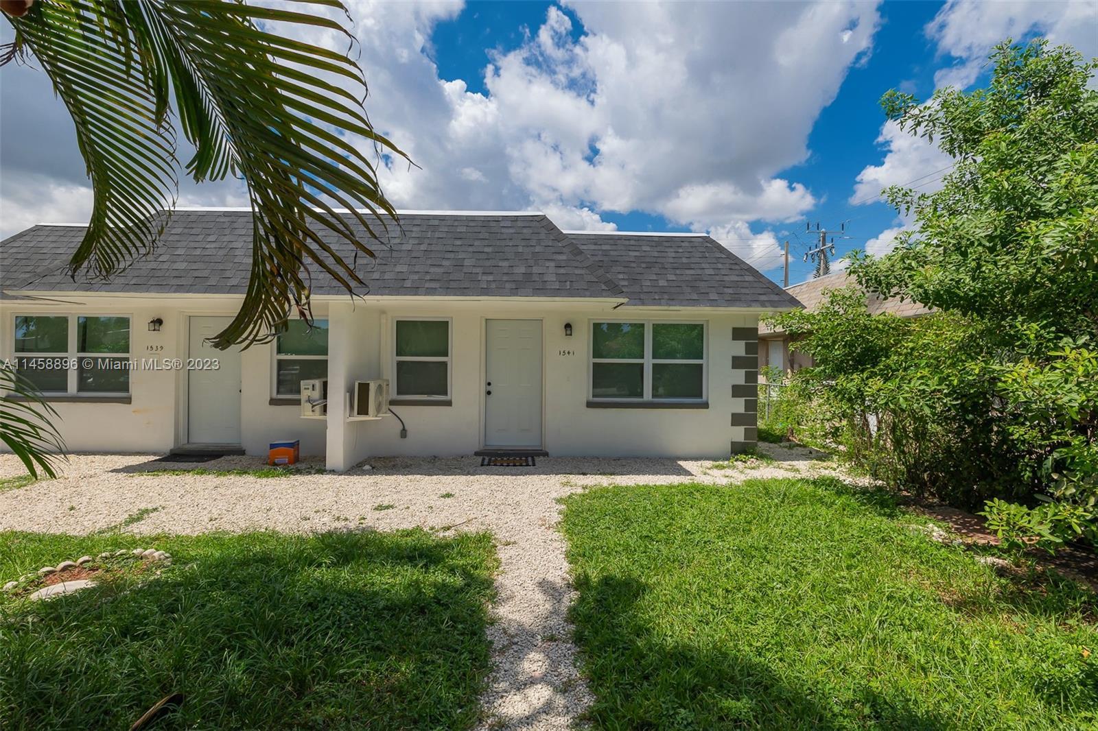 Recently renovated Fourplex offering Tremendous Potential! This modernized fourplex is a true gem, c