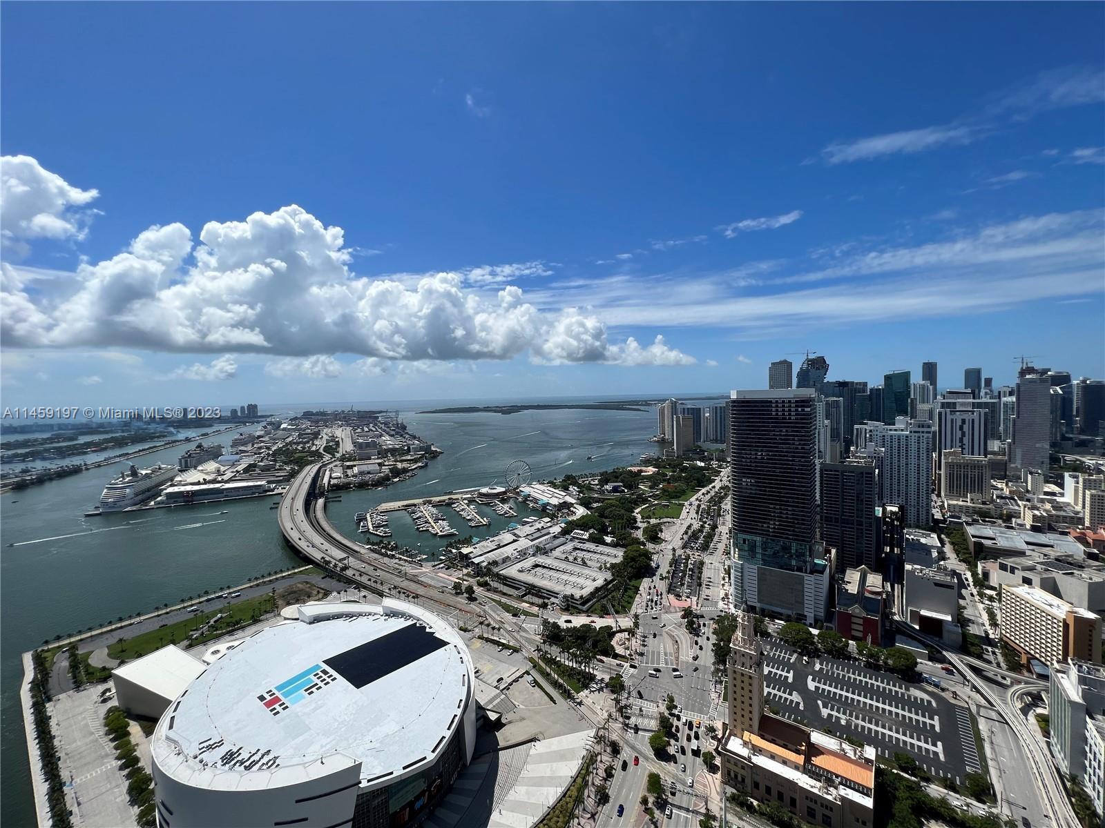 Photo of 888 Biscayne Blvd #5704 in Miami, FL