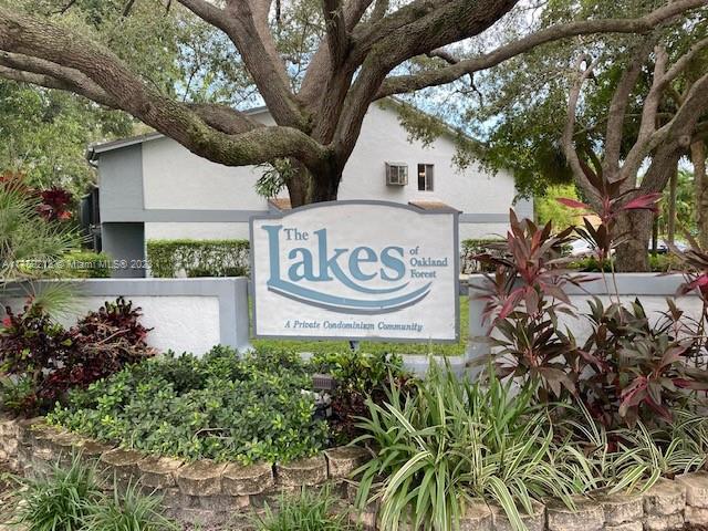 Photo of 2765 S Oakland Forest Dr #102 in Oakland Park, FL