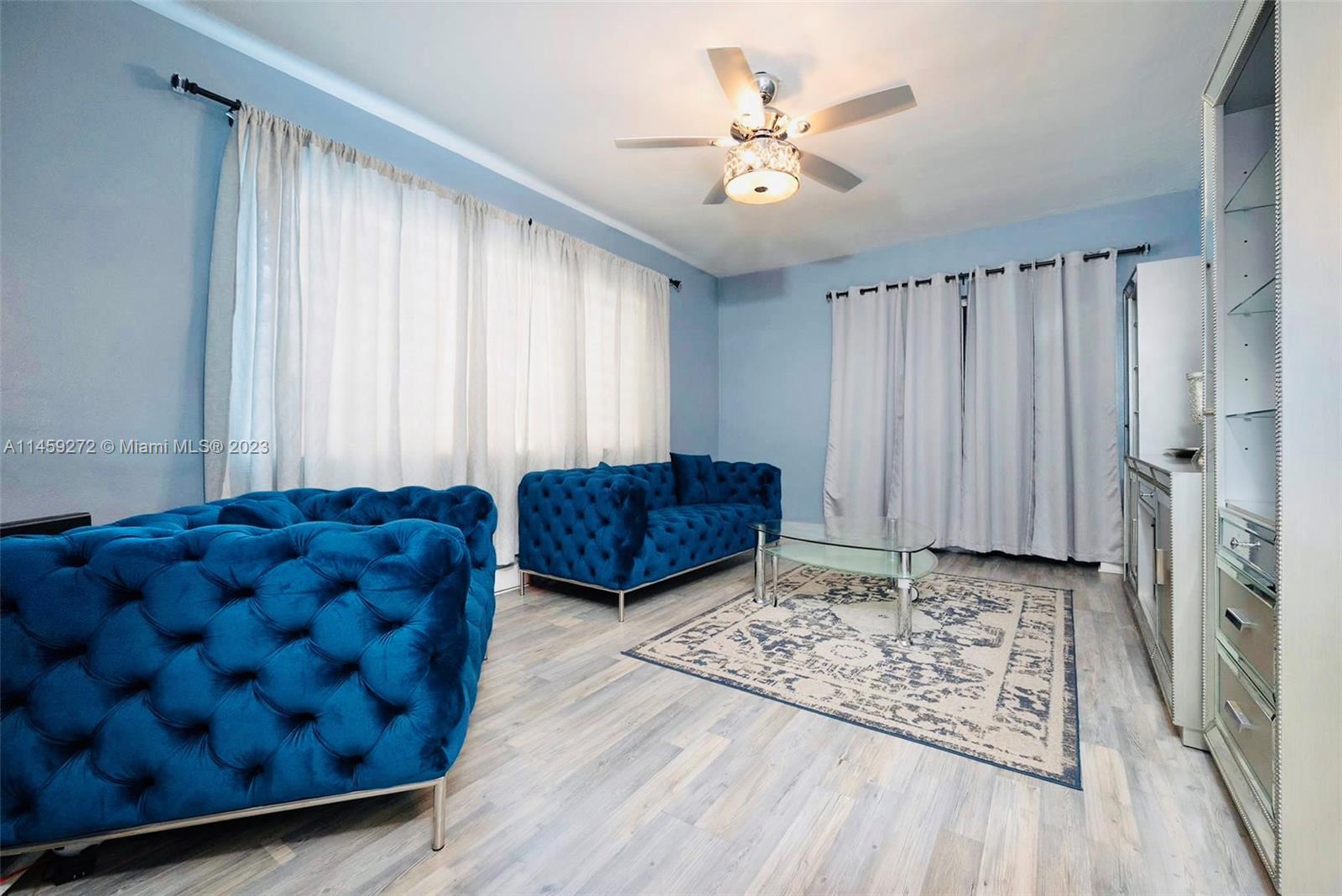Photo of 221 N 68th Ter in Hollywood, FL
