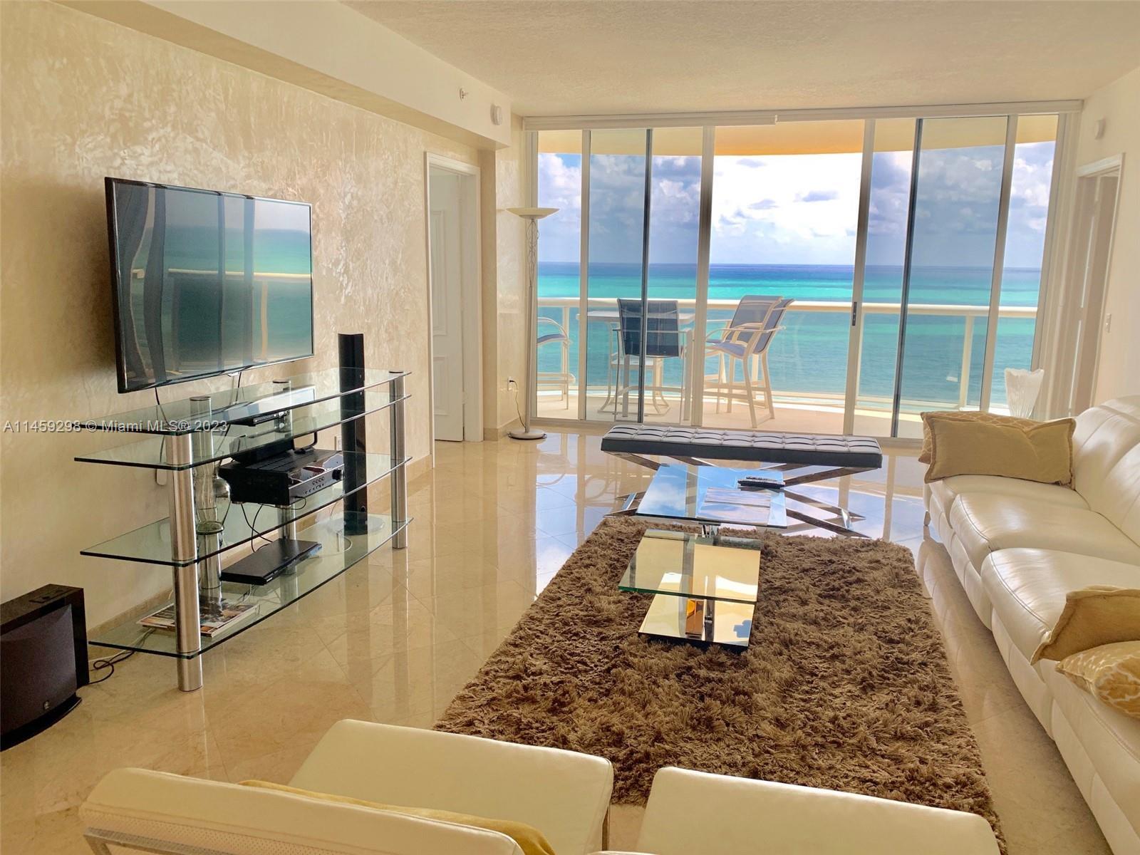 AMAZING 3 BEDROOMS AND 3 BATHROOMS UNIT AT ONE OF THE MOST EXCLUSIVE BUILDINGS IN SUNNY ISLES BEACH.