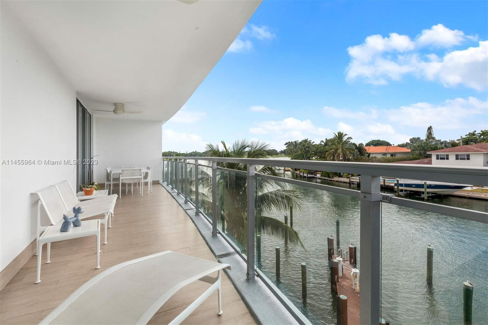 Photo of 9400 W Bay Harbor Dr #303 in Bay Harbor Islands, FL