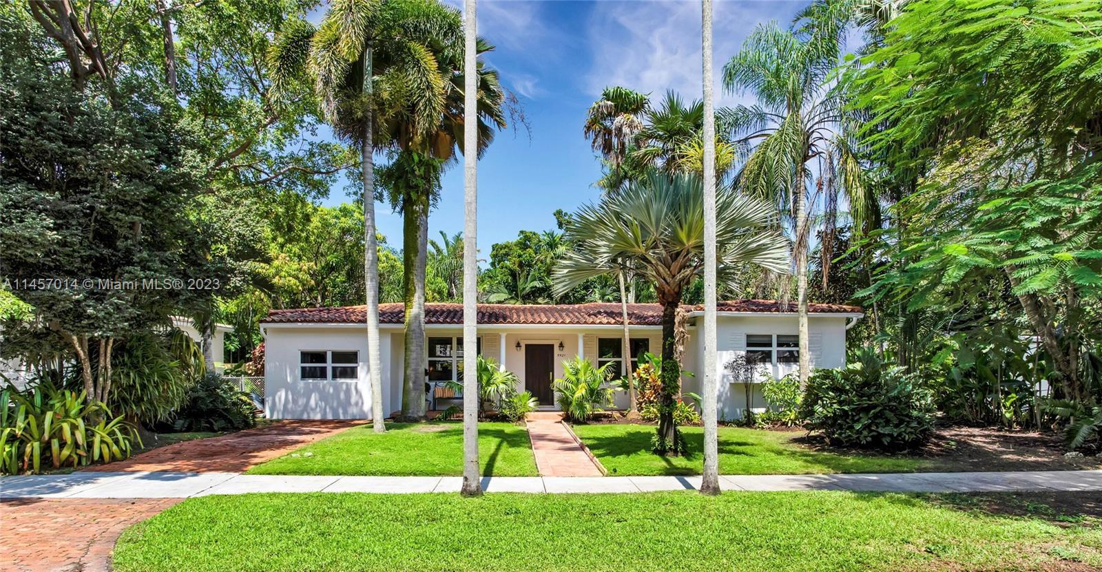 Photo of 5921 SW 50th St in Miami, FL