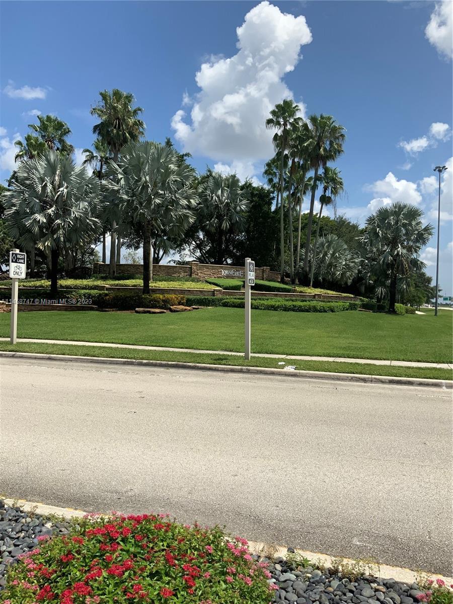 Photo of 15125 NW 7th Ct #0 in Pembroke Pines, FL