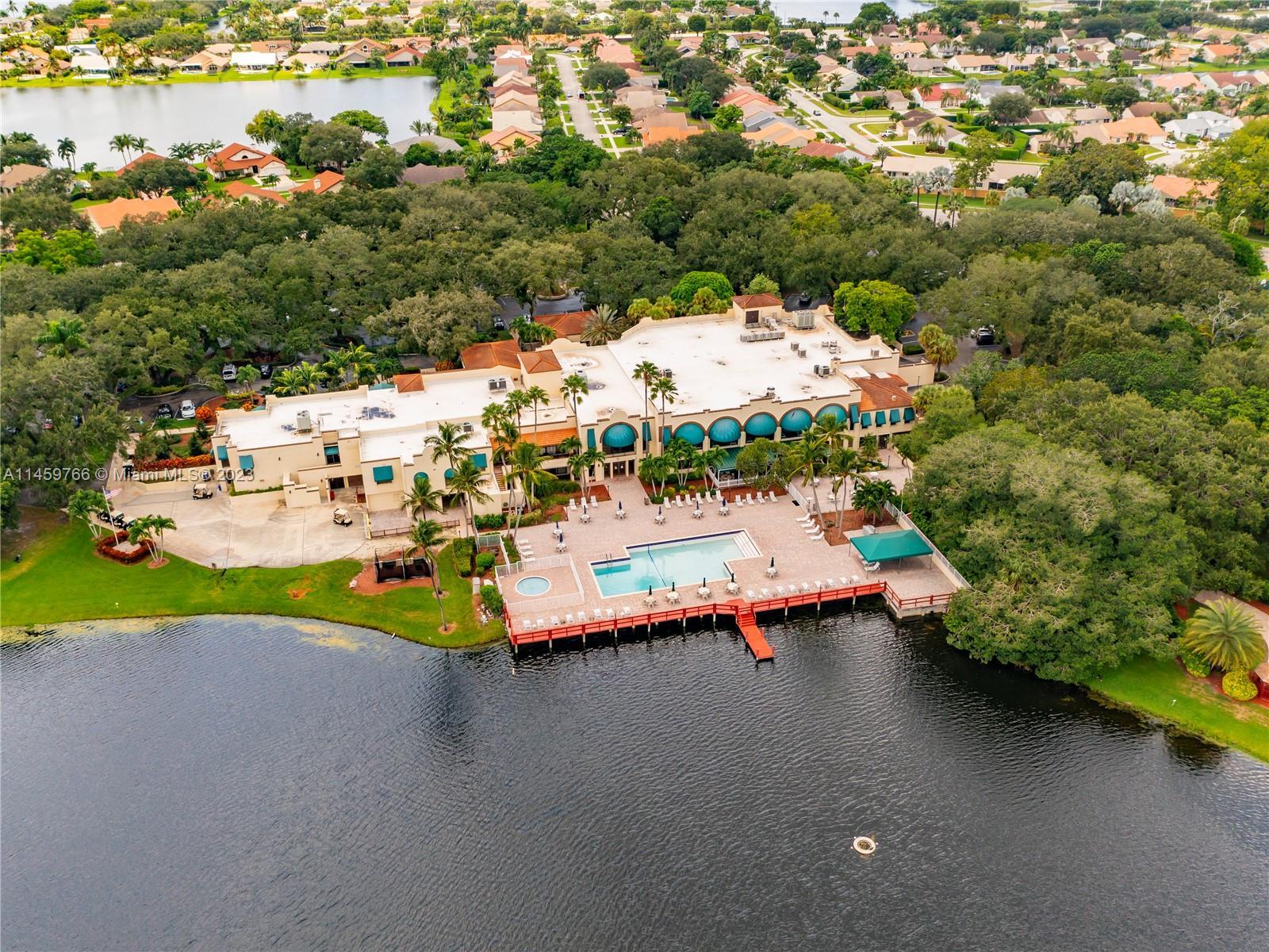 Photo of 9495 Evergreen Pl #203 in Davie, FL