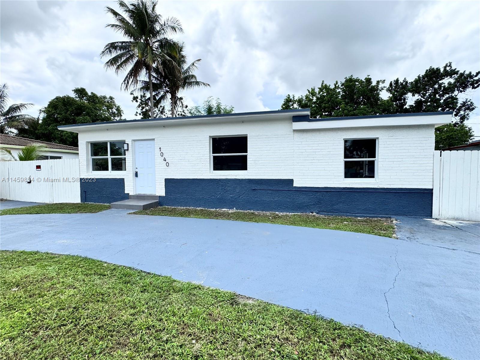 Photo of 1040 NW 113th Ter in Miami, FL