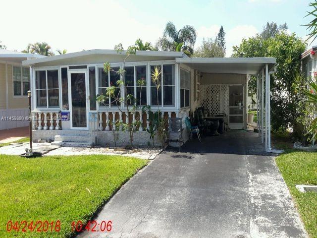 Photo of 3012 Lakeshore Dr in Dania Beach, FL