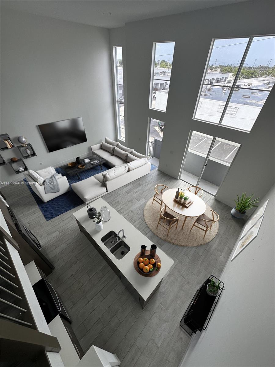 Photo of 410 NE 36th St #12 in Oakland Park, FL
