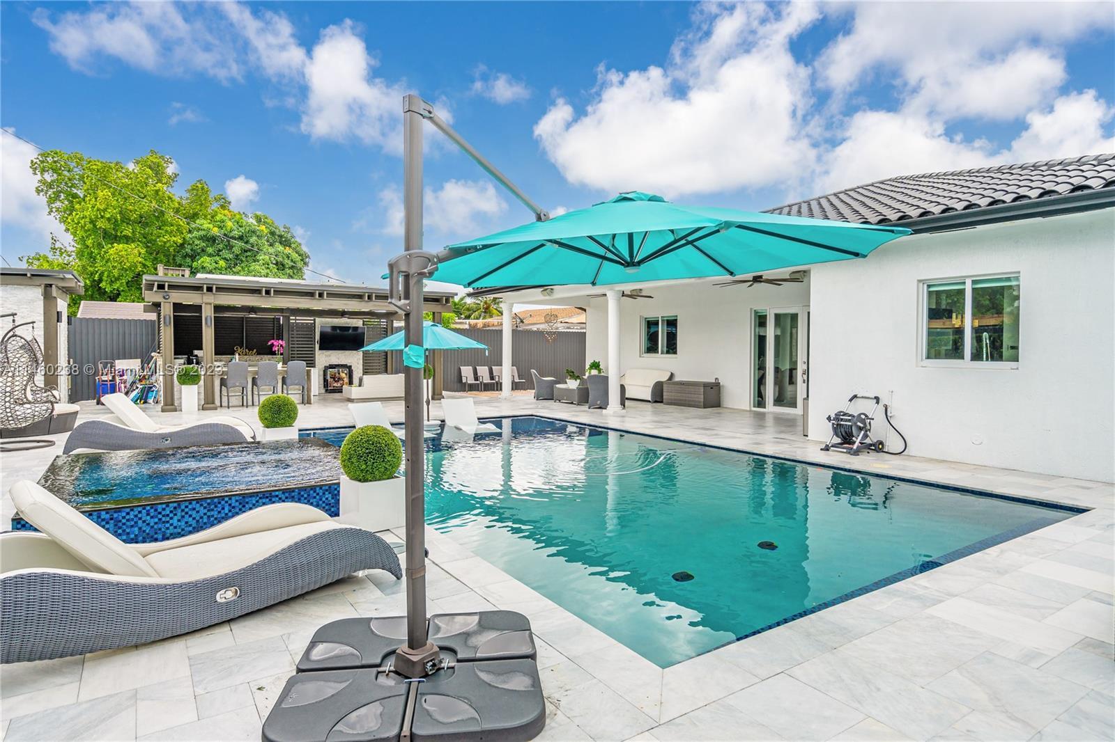 Photo of 291 E 38th St in Hialeah, FL