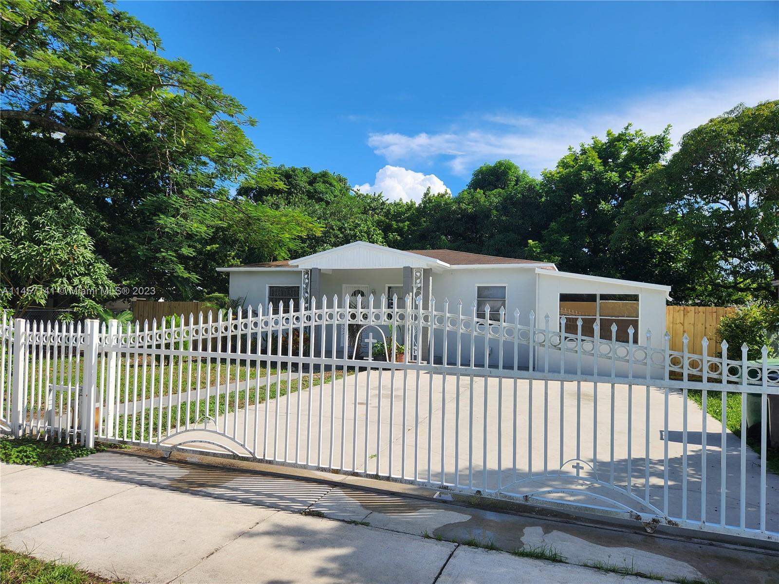Photo of 1226 Jann Ave in Opa-Locka, FL