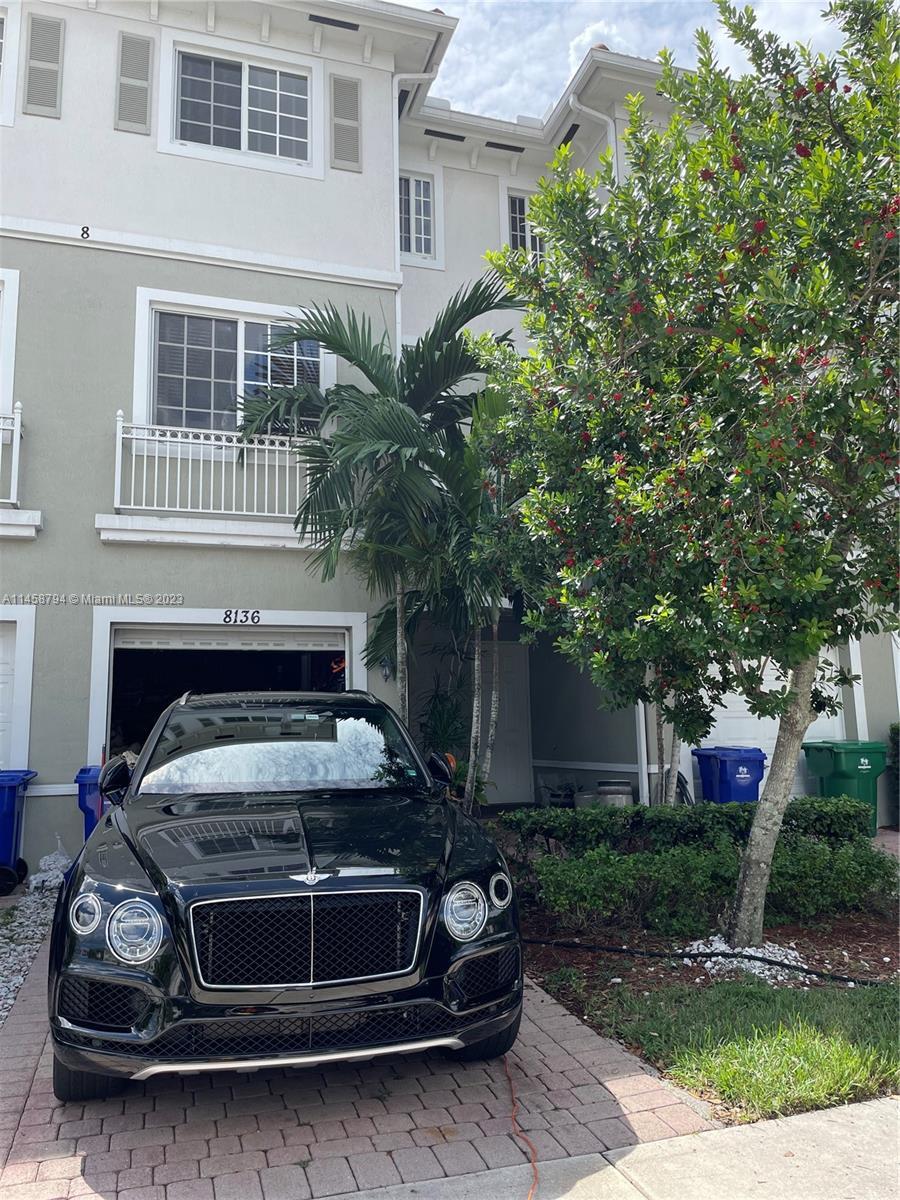 Photo of 8136 SW 29th St #804 in Miramar, FL