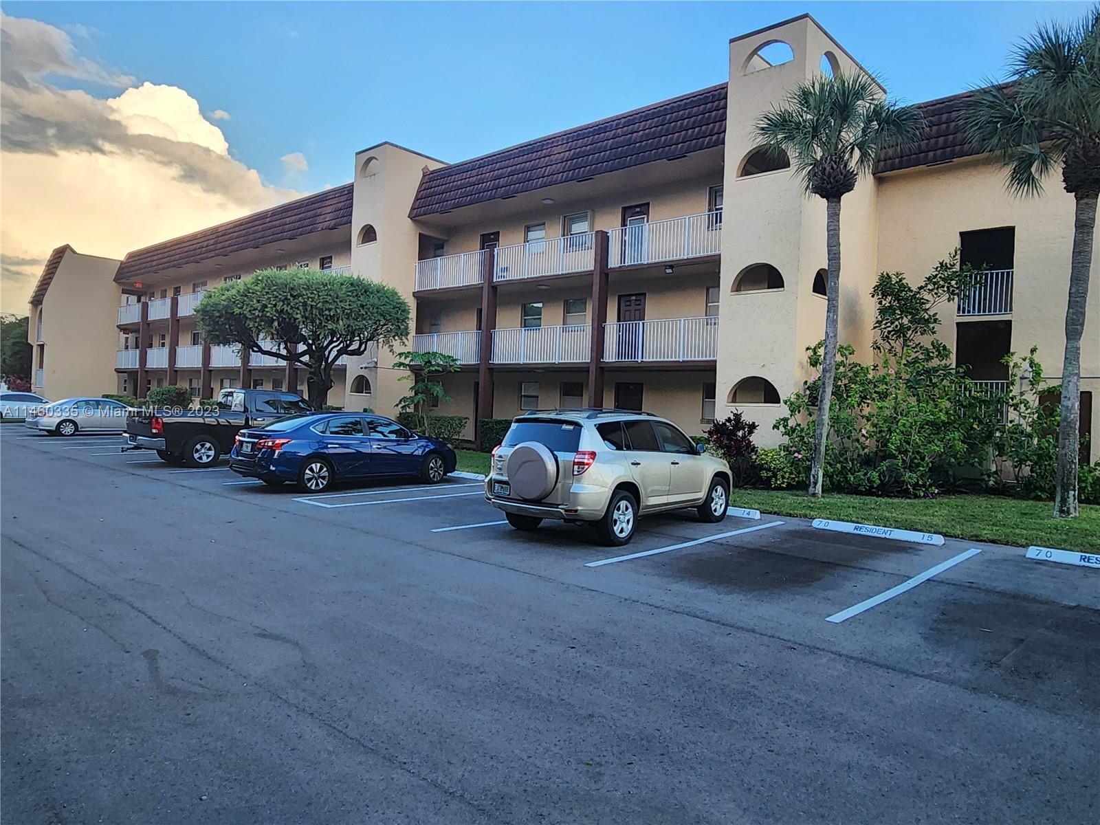 Photo of 2711 N Pine Island Rd #105 in Sunrise, FL