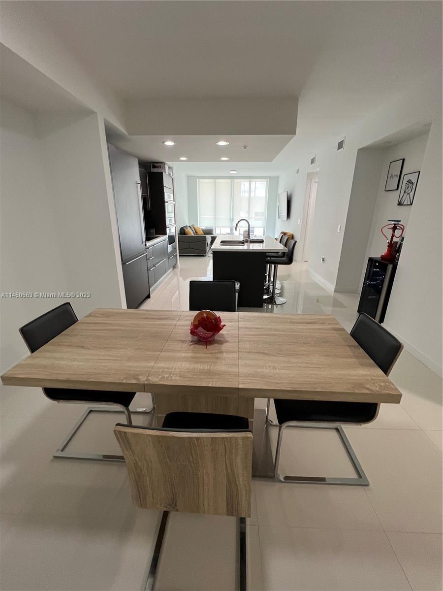 Photo of 7751 NW 107th Ave #522 in Doral, FL