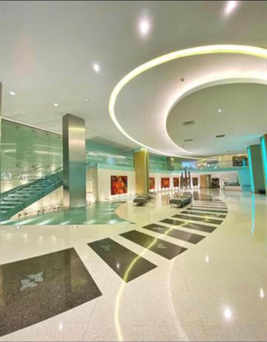 Photo of 92 SW 3rd St #3309 in Miami, FL