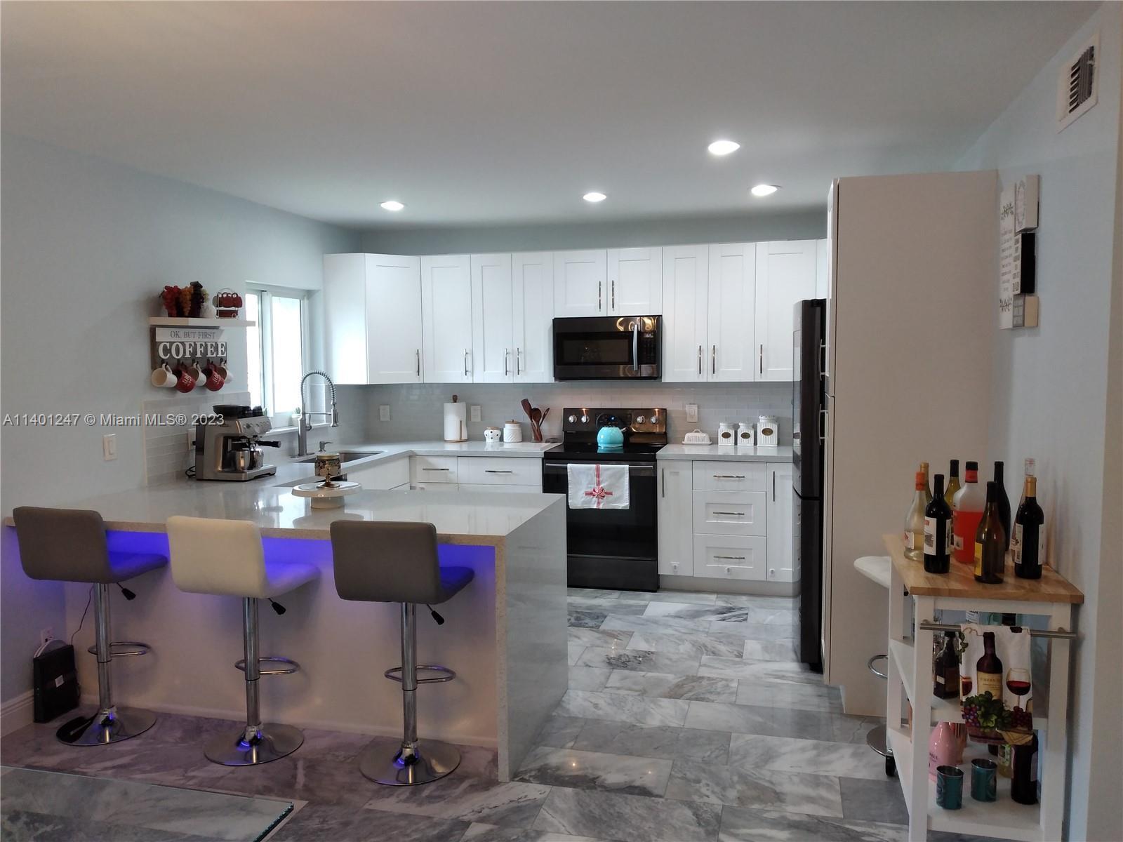 Photo of 8402 W Sample Rd #238 in Coral Springs, FL